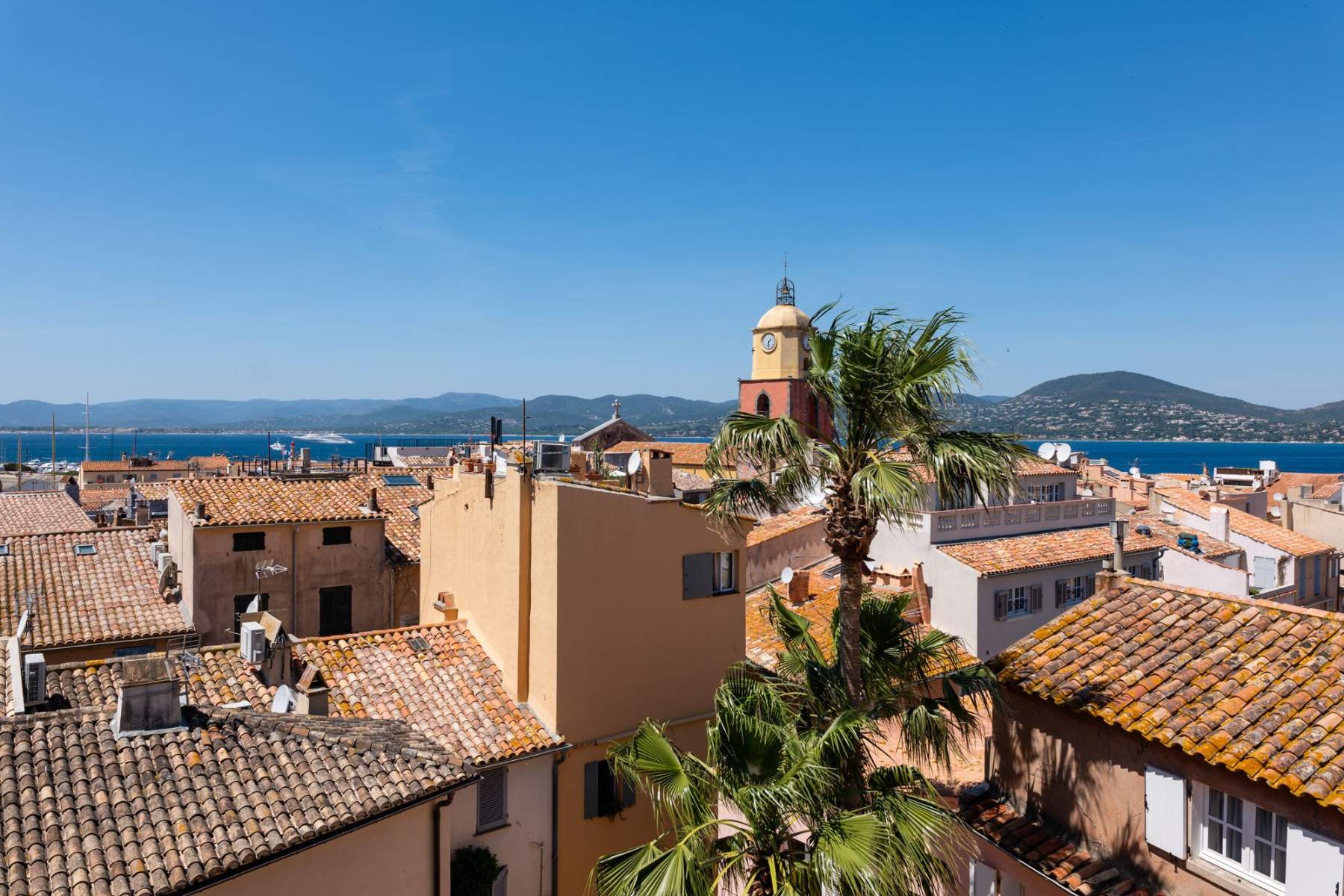 Le Yaca · Hotel de luxe 5 étoiles Saint-Tropez  | Vue